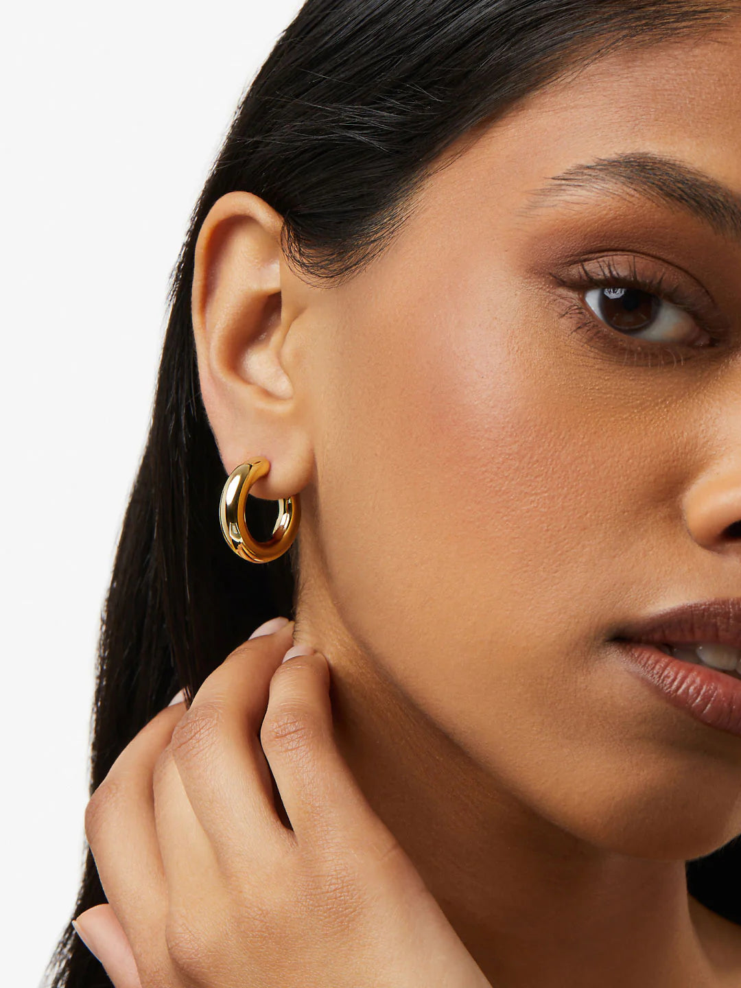 ShinePearls Mini Hoop Earrings